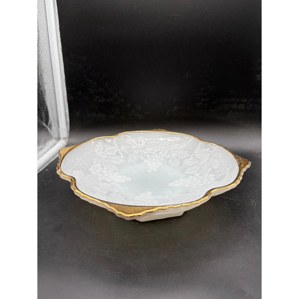 Westmoreland vintage milk
